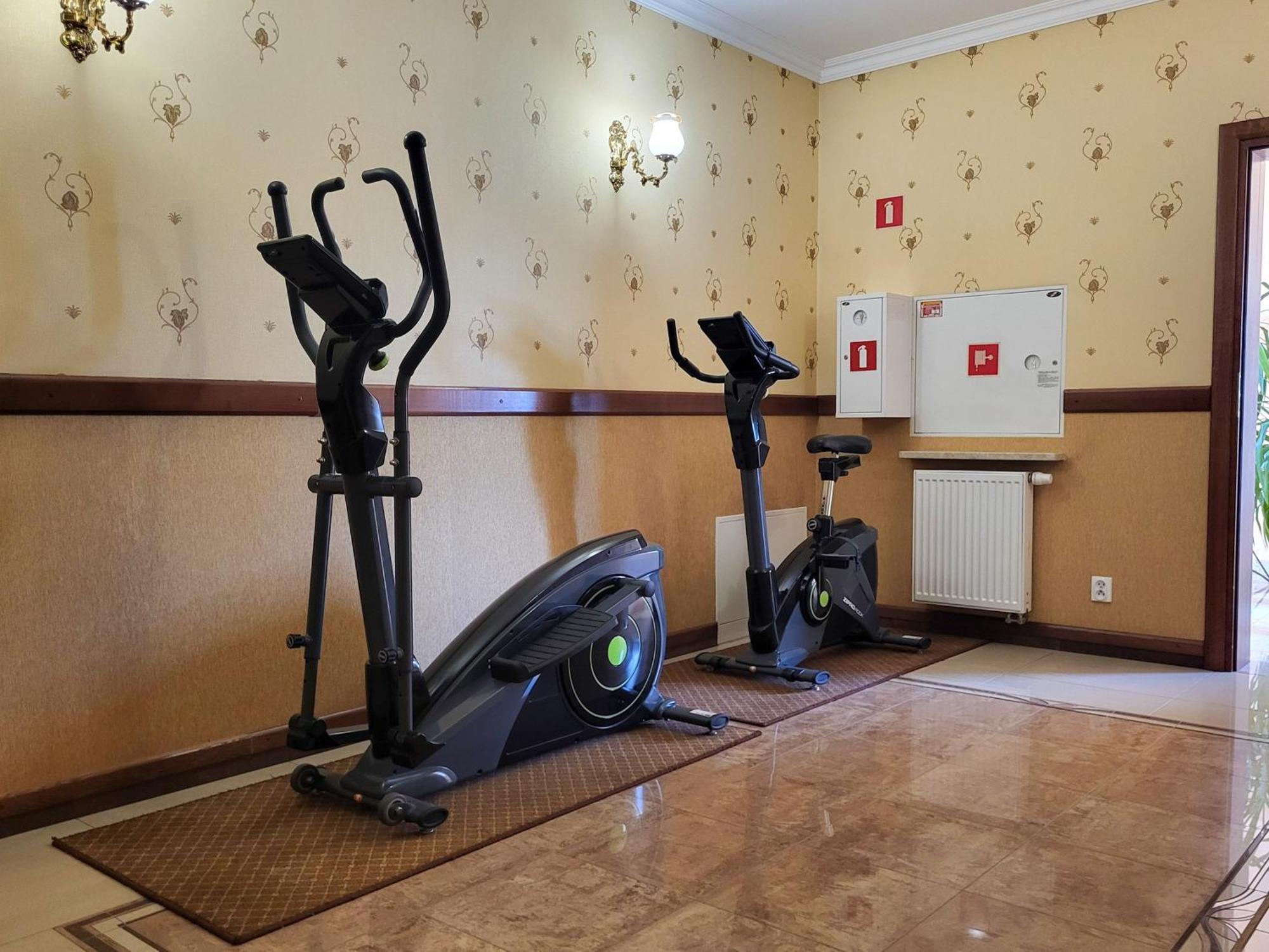 Hotel Hesperus Międzyrzec Podlaski 外观 照片