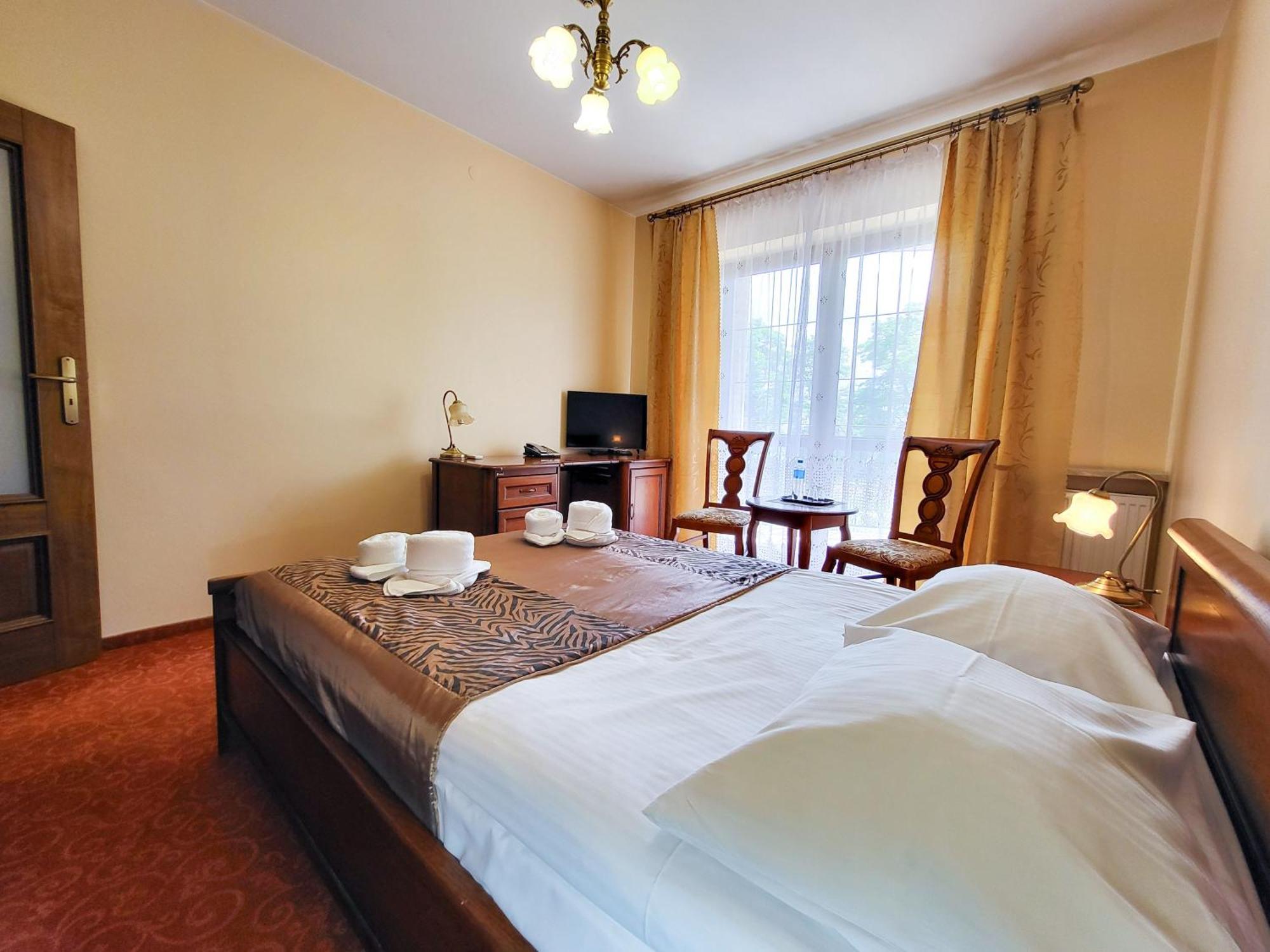 Hotel Hesperus Międzyrzec Podlaski 外观 照片