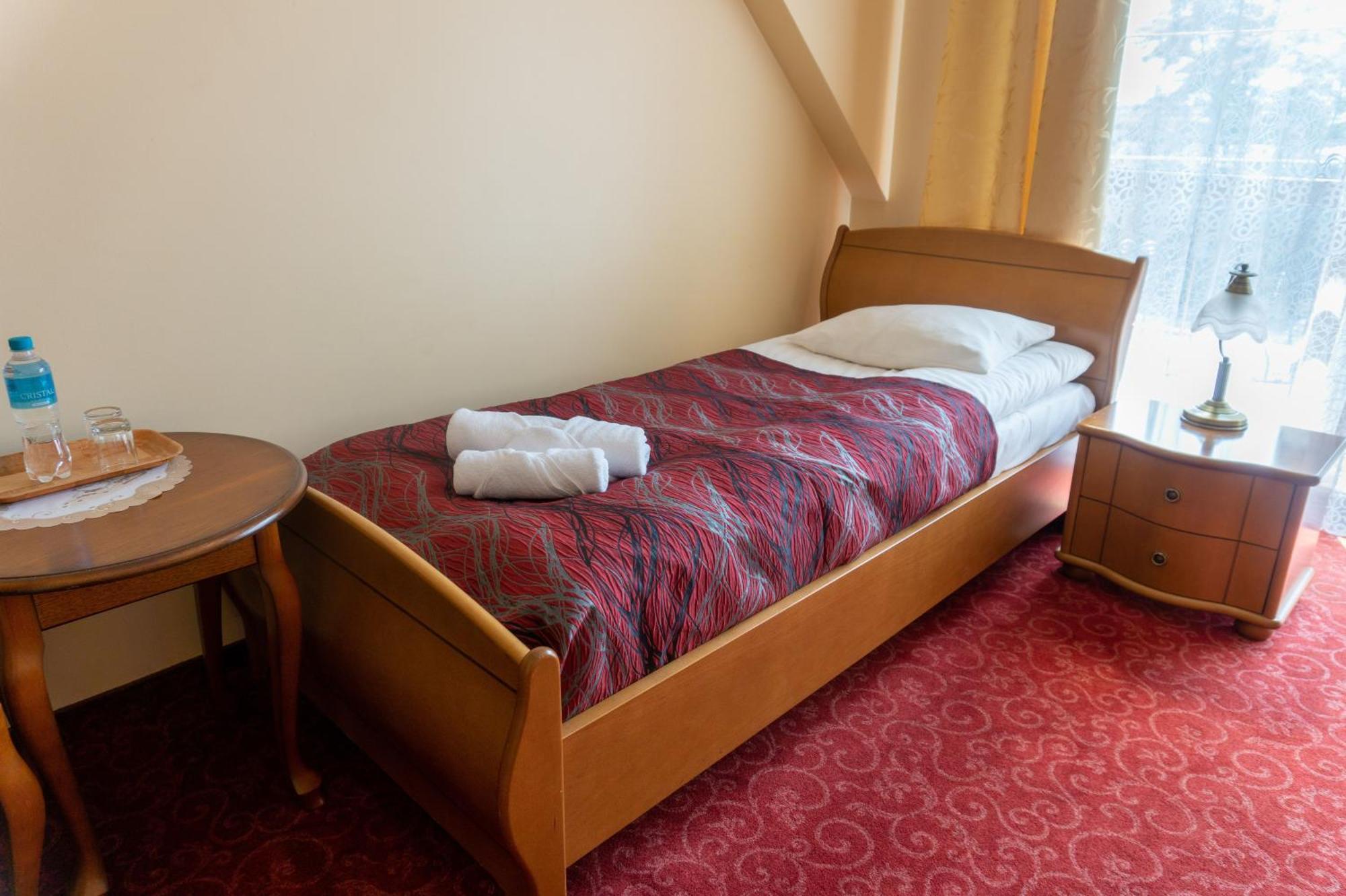 Hotel Hesperus Międzyrzec Podlaski 外观 照片