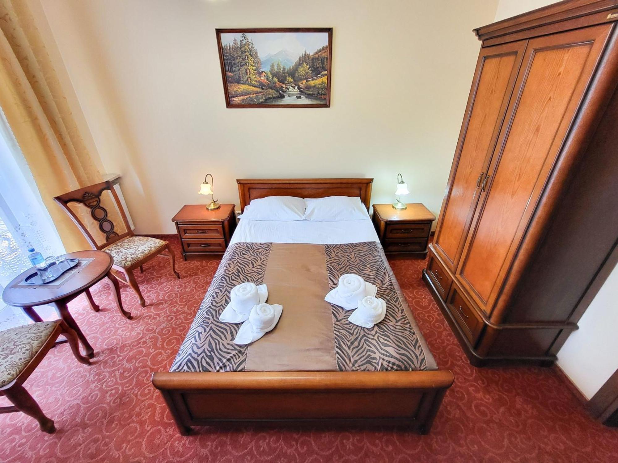 Hotel Hesperus Międzyrzec Podlaski 外观 照片