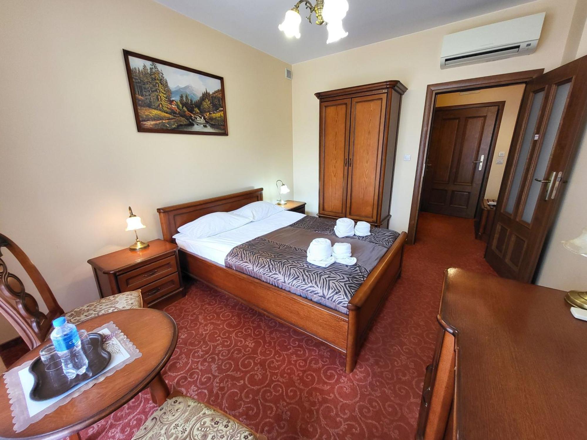 Hotel Hesperus Międzyrzec Podlaski 外观 照片