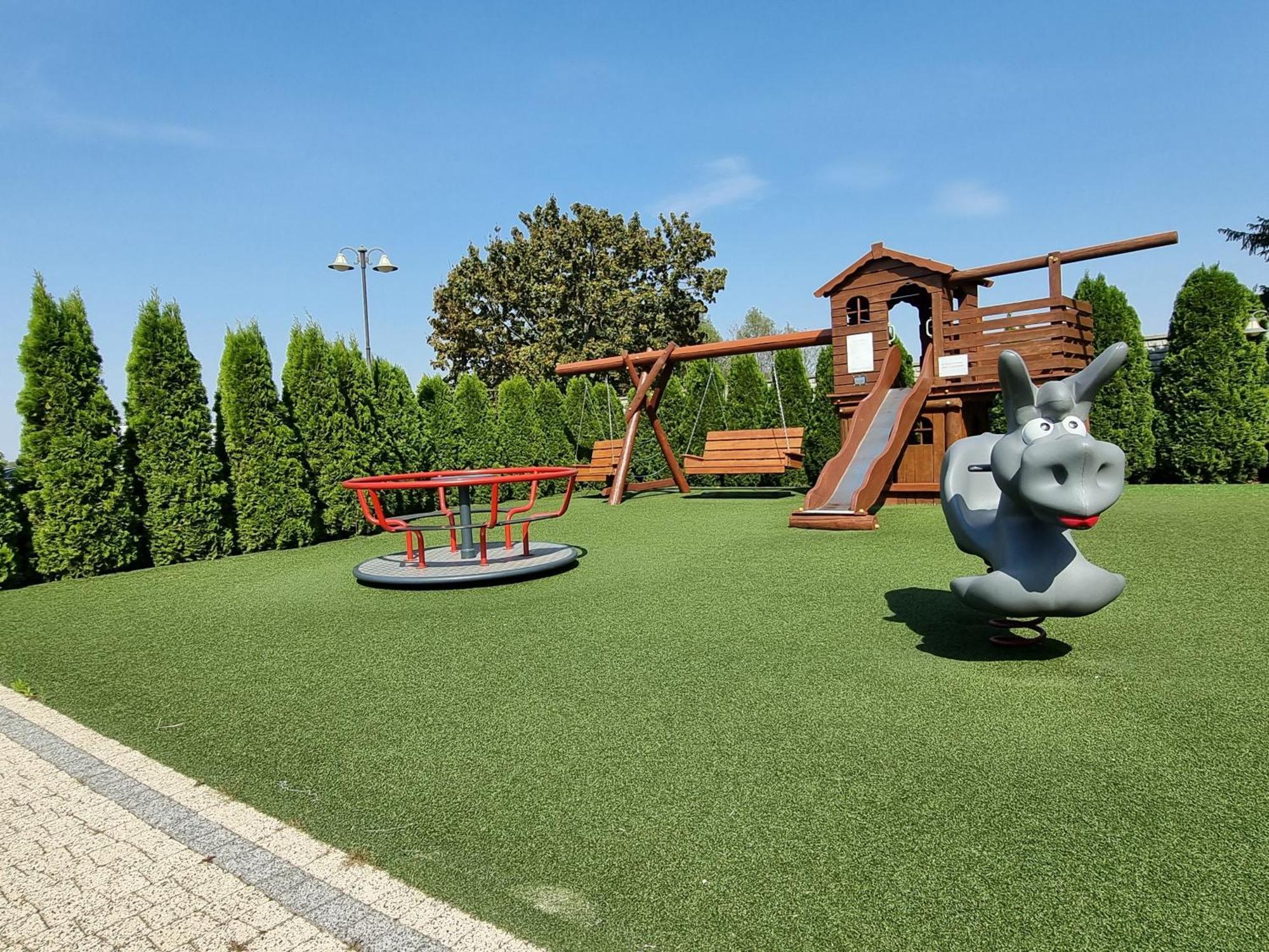 Hotel Hesperus Międzyrzec Podlaski 外观 照片