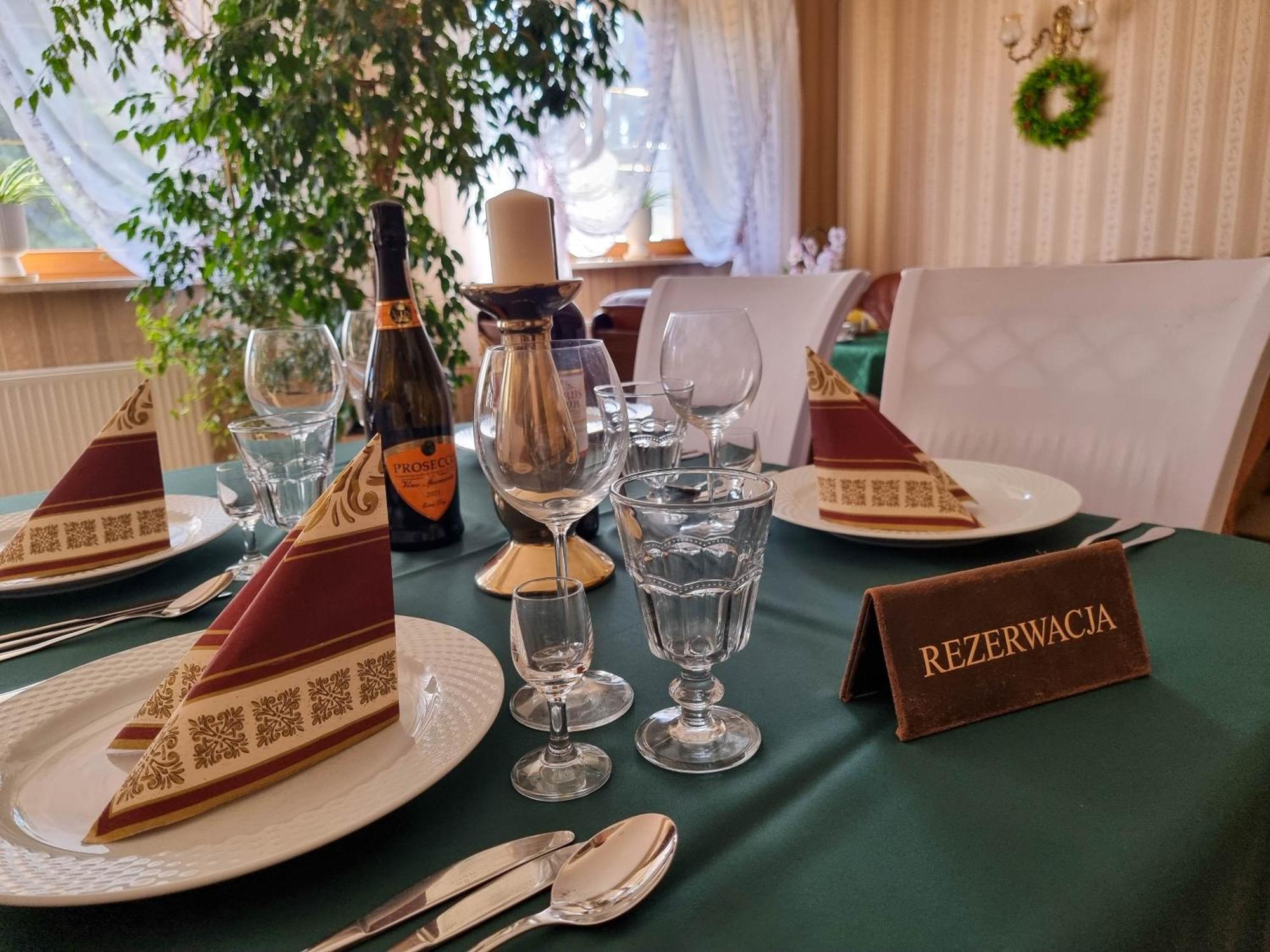Hotel Hesperus Międzyrzec Podlaski 外观 照片